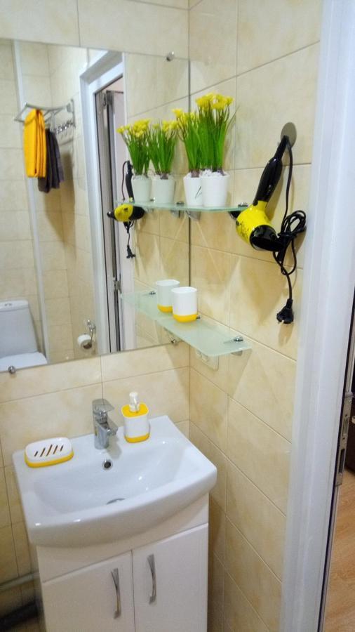 Positive Smile Studio Apartment In The Colorful Comfort Town Residental Complex. Kt-06. Kiev Dış mekan fotoğraf
